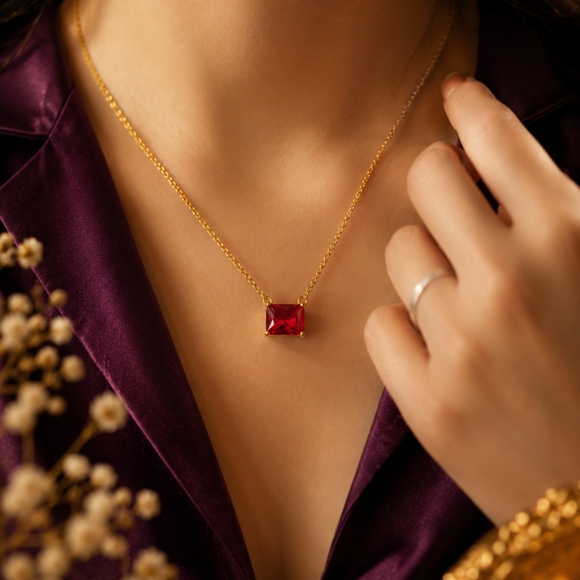 HG Rectangle Claw Type Pendant